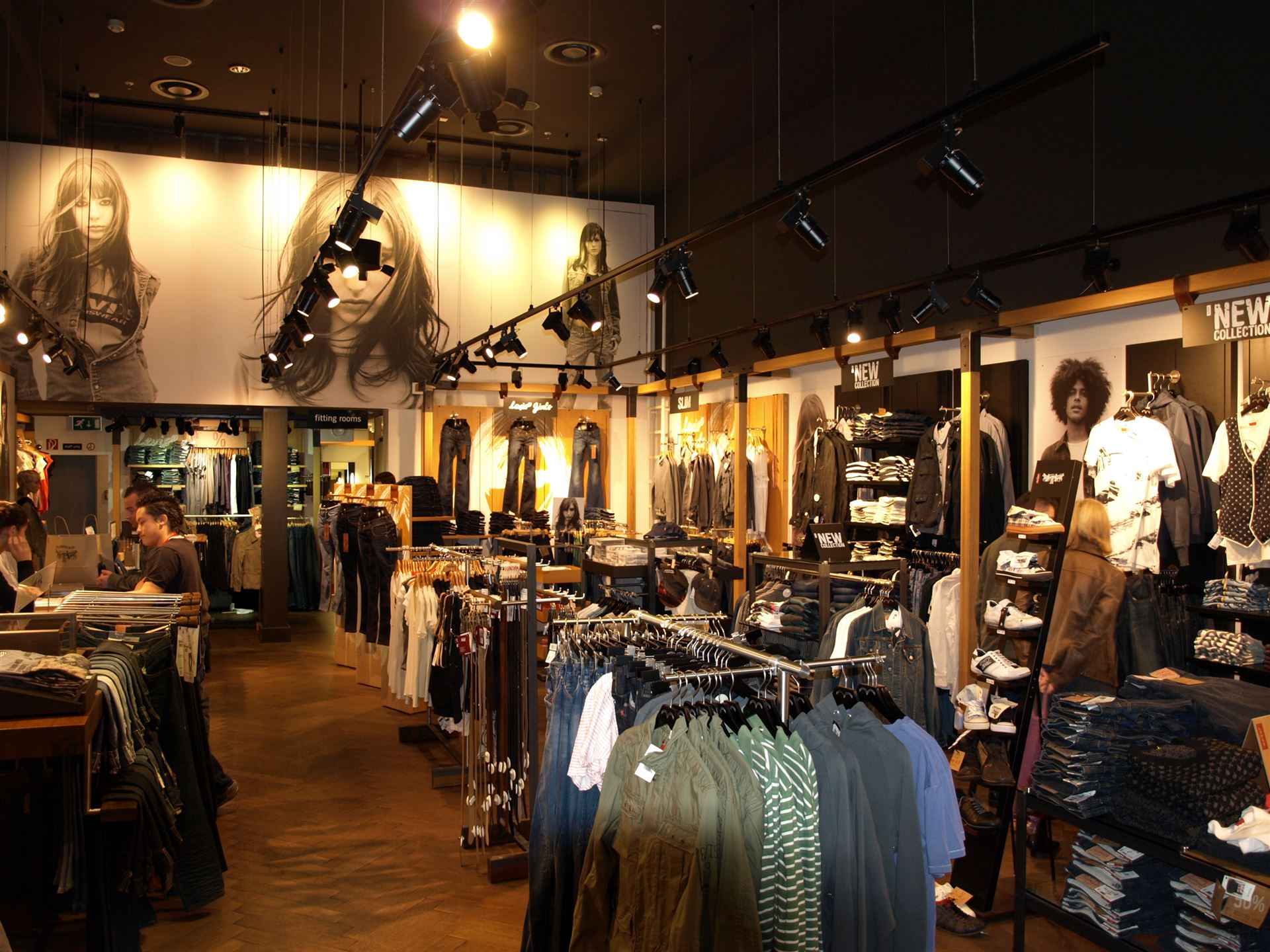 Levis - Centro Oberhausen